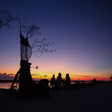 Popular for diving, beaches and incredible sunset views, here's where to go in the Gili Islands © Seungwon Ryu / Getty Images