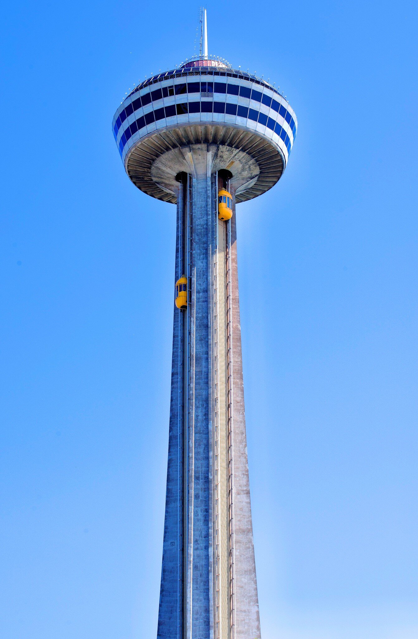GettyImages-1577084584.jpg
Skylon Tower, Niagara Falls Ontario Canada