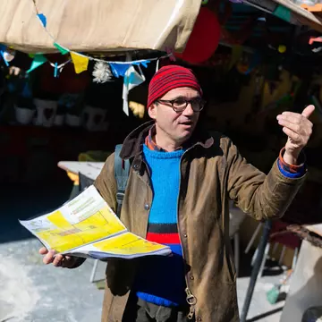 Pedro, the host of "The Worst Tours" in Porto © Austin Bush