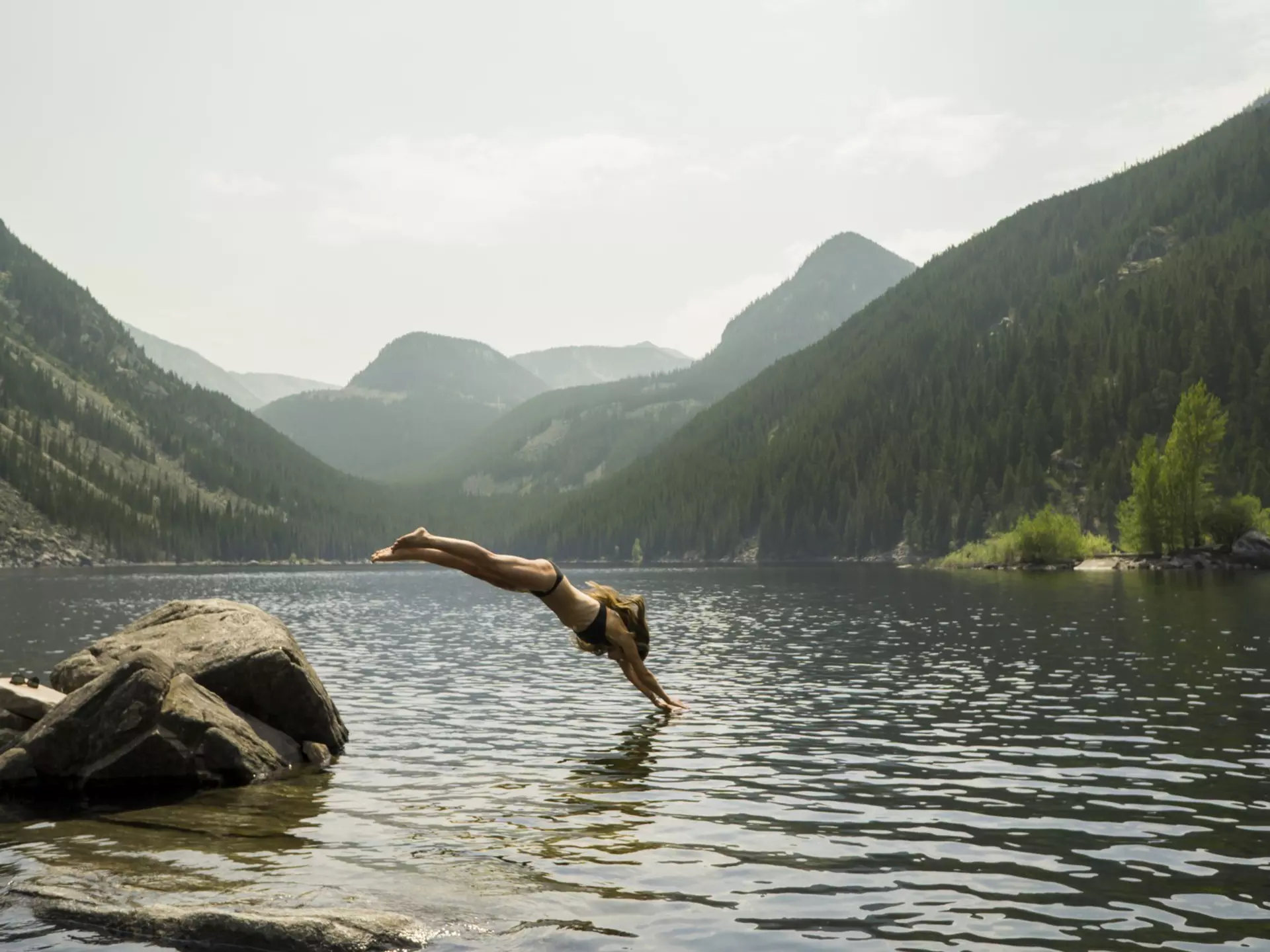 From sunny summer days by a lake to skiing on fresh powder, here's how to spend your time in Bozeman through the year © Jordan Siemens / Getty Images