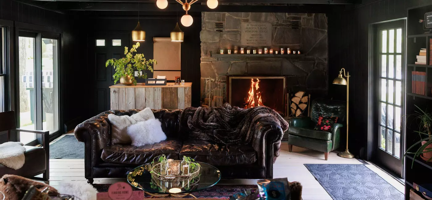 Handout images from Cedar Lakes Estate in New York
For "The best hotels for seeing fall foliage"
Credit:* Cedar Lakes Estate

*Acacia Gabriel has obtained image credits for this one