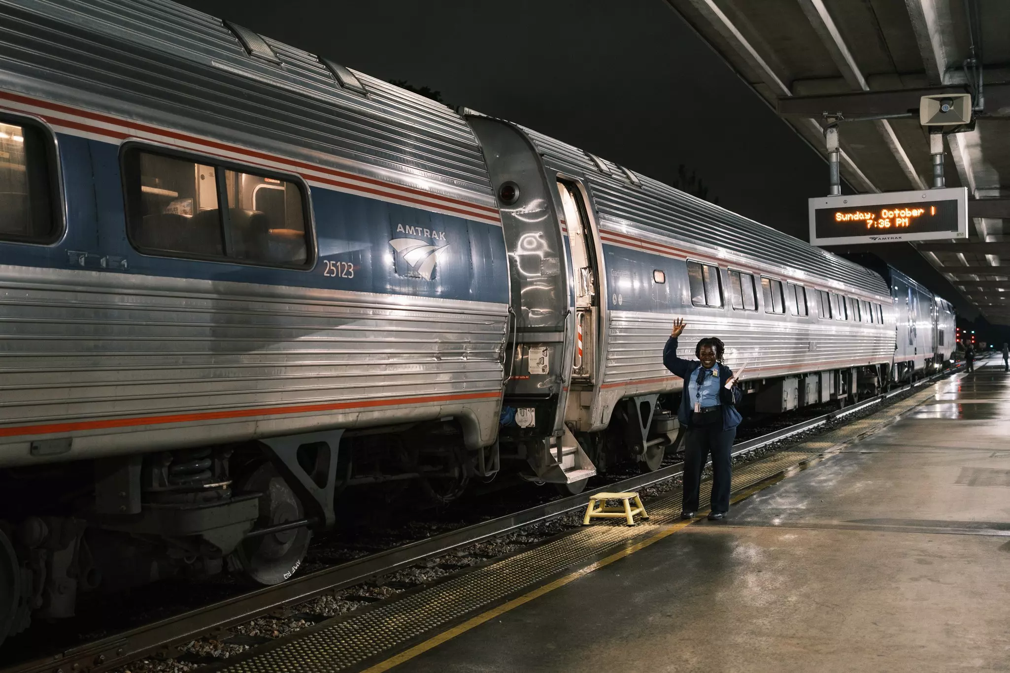 The Silver Meteor pulls into Savannah around 7:30pm © Jeremy Bassetti / Lonely Planet