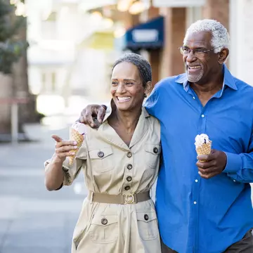 See the major sights for free on a self-guided walking tour of California's towns and cities © adamkaz / Getty Images