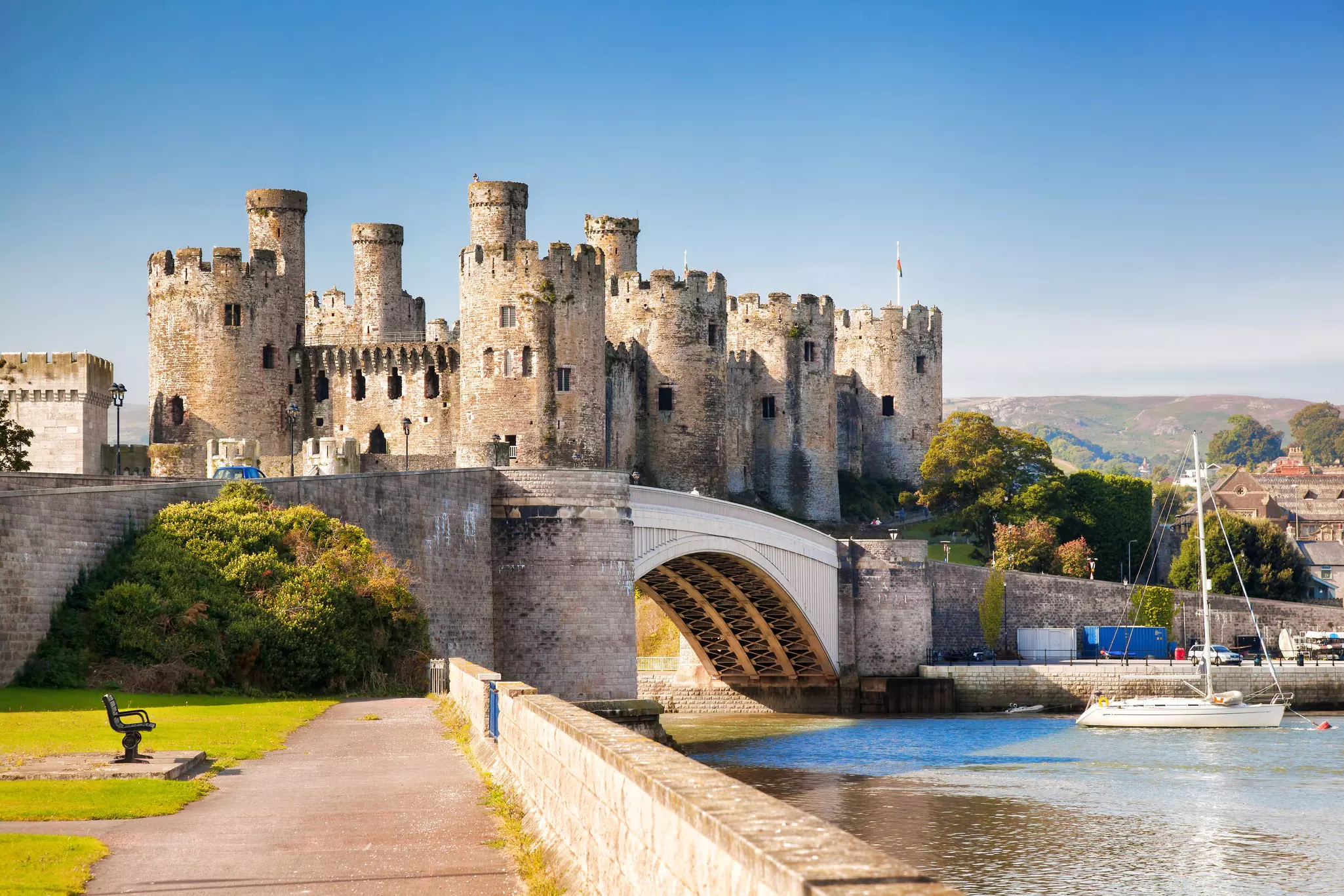 Conwy Castle beside the Conwy Estuary. Tomas Marek/Shutterstock
