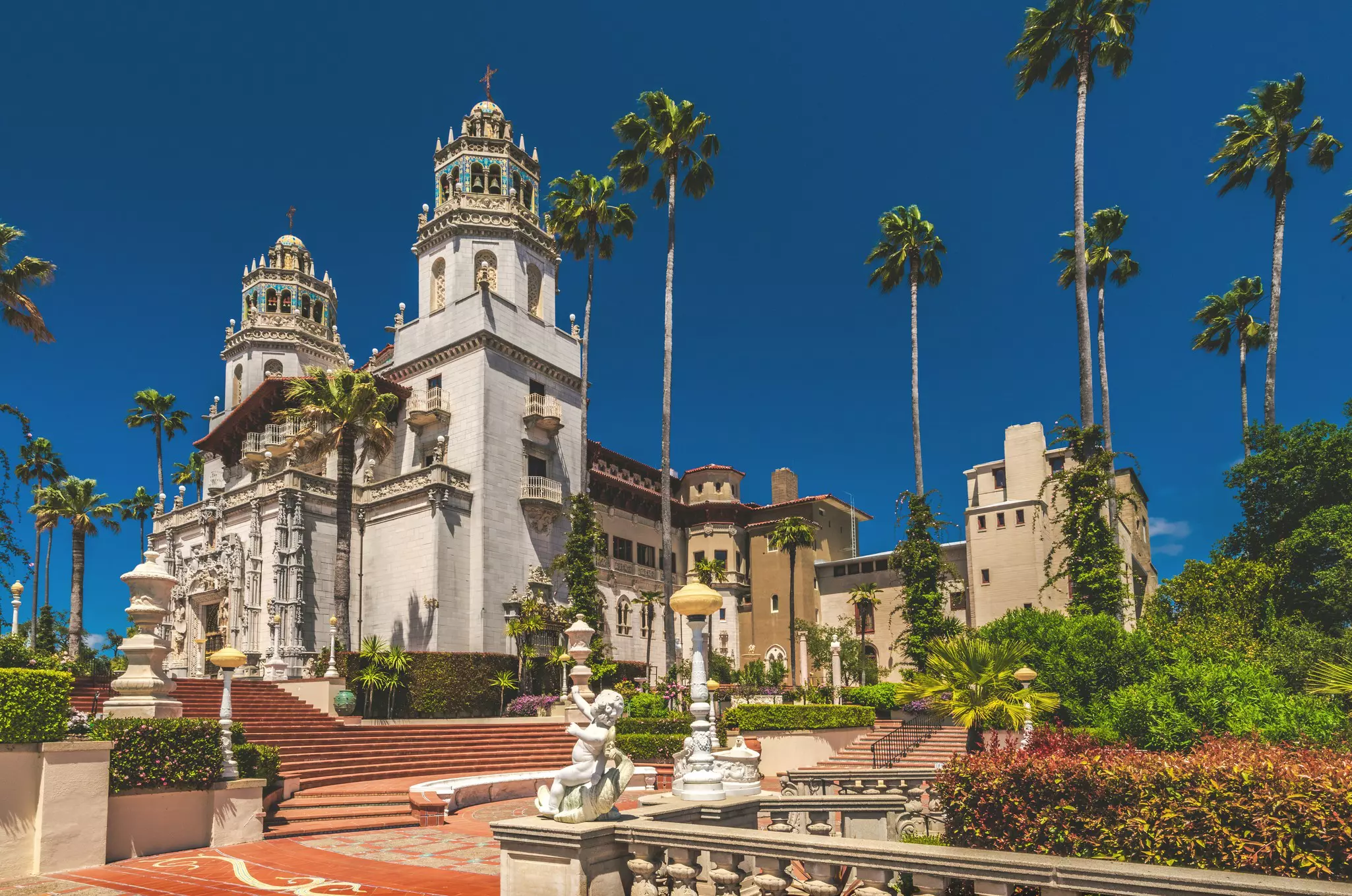 Hearst Castle is visually fascinating and over-the-top enough to keep everyone riveted © Abbie Warnock-Matthews / Shutterstock