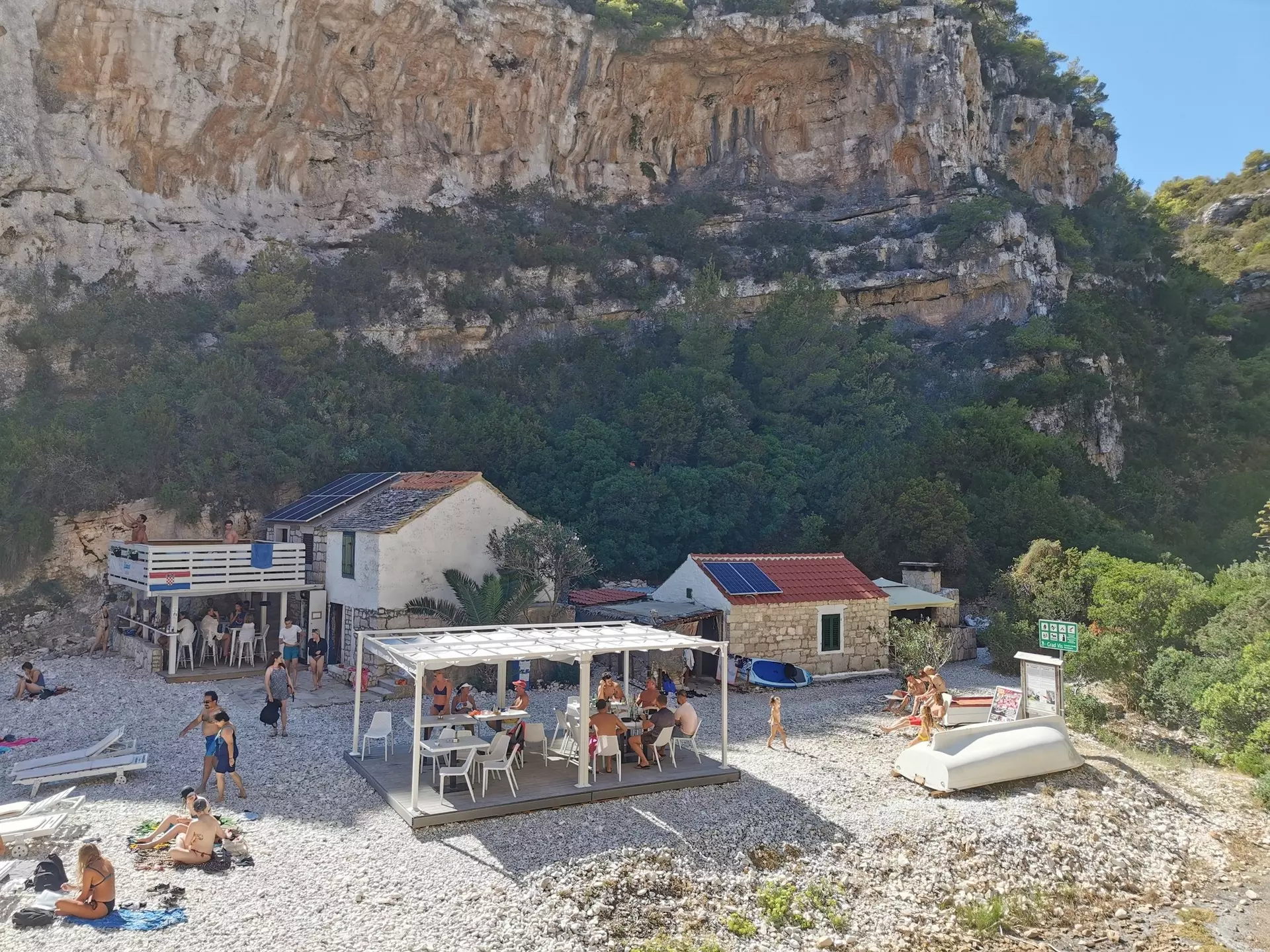 Stiniva beach on Vis in Croatia. Puntacristo/Shutterstock