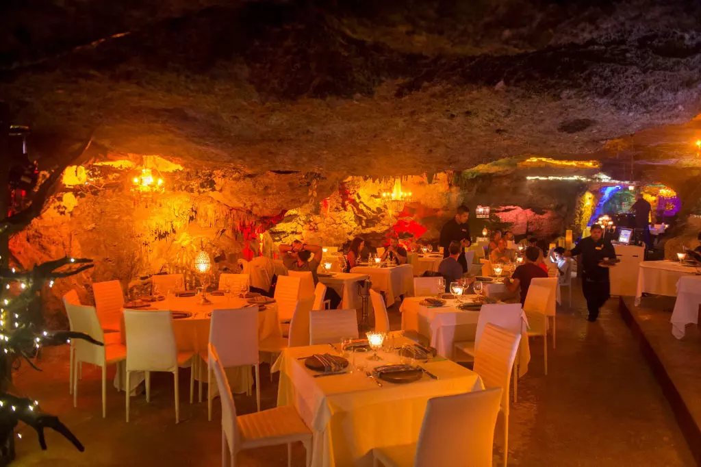 From the tastiest tacos to finding the most delicious seafood, here are the best places to eat in Playa del Carmen. Wolfgang Kaehler/Getty Images