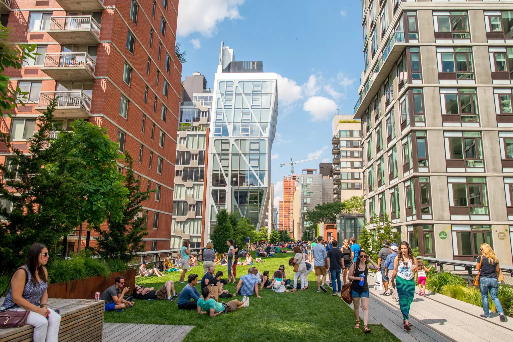 Crowds of people gathered in the High Line Park in Manhattan.