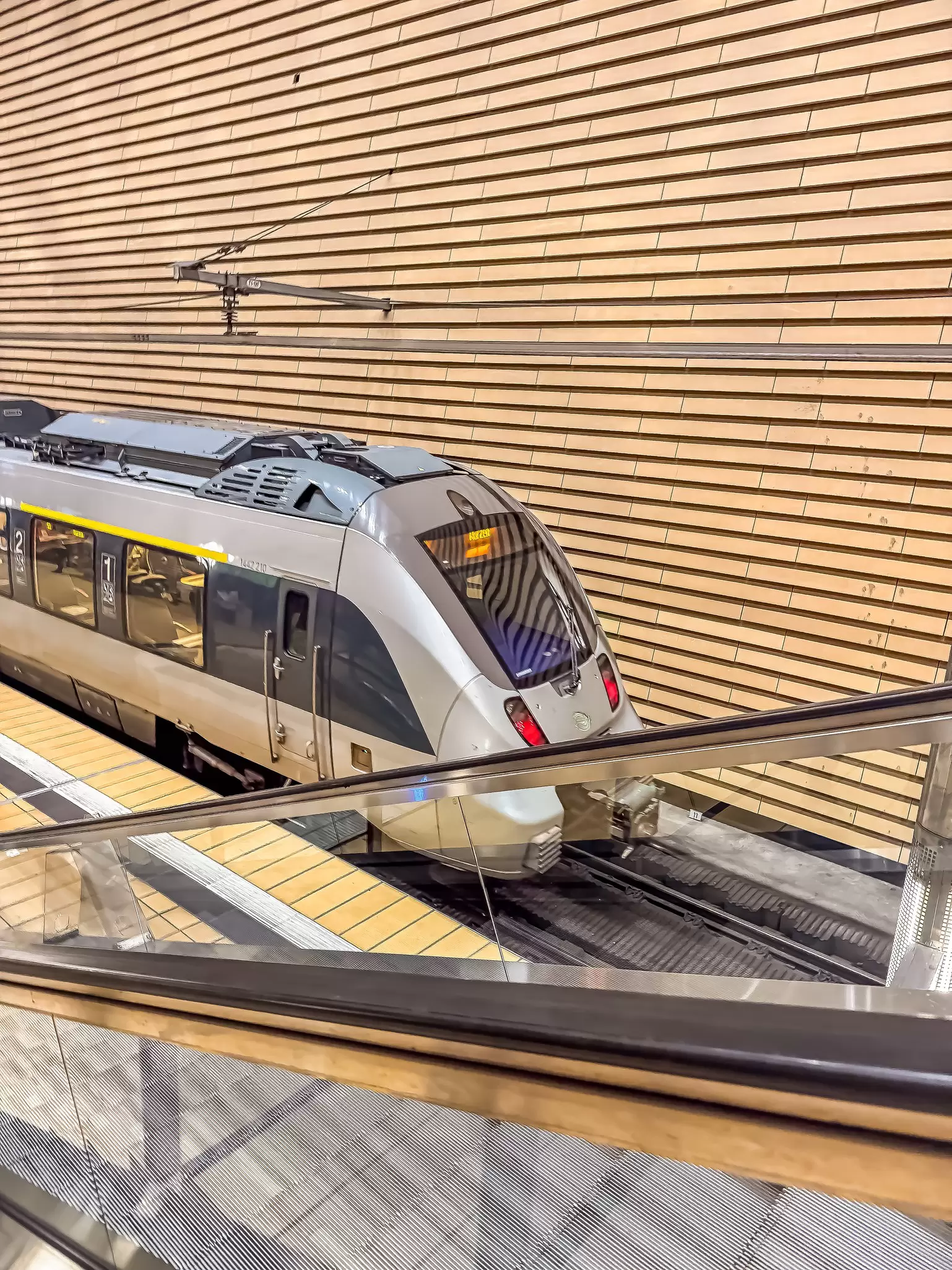 GettyImages-2208793676.jpg
Modern High-Speed Train at Station Platform, Urban Transportation, Public Transit, Travel. High quality photo
Modern High-Speed Train at Station Platform, Urban Transportation, Public Transit, Travel