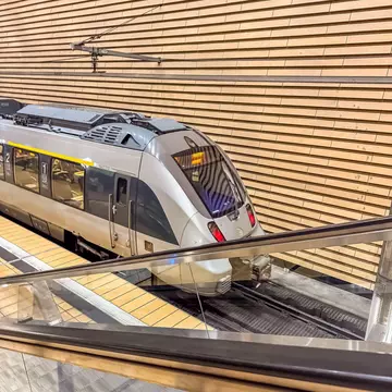 GettyImages-2208793676.jpg
Modern High-Speed Train at Station Platform, Urban Transportation, Public Transit, Travel. High quality photo
Modern High-Speed Train at Station Platform, Urban Transportation, Public Transit, Travel