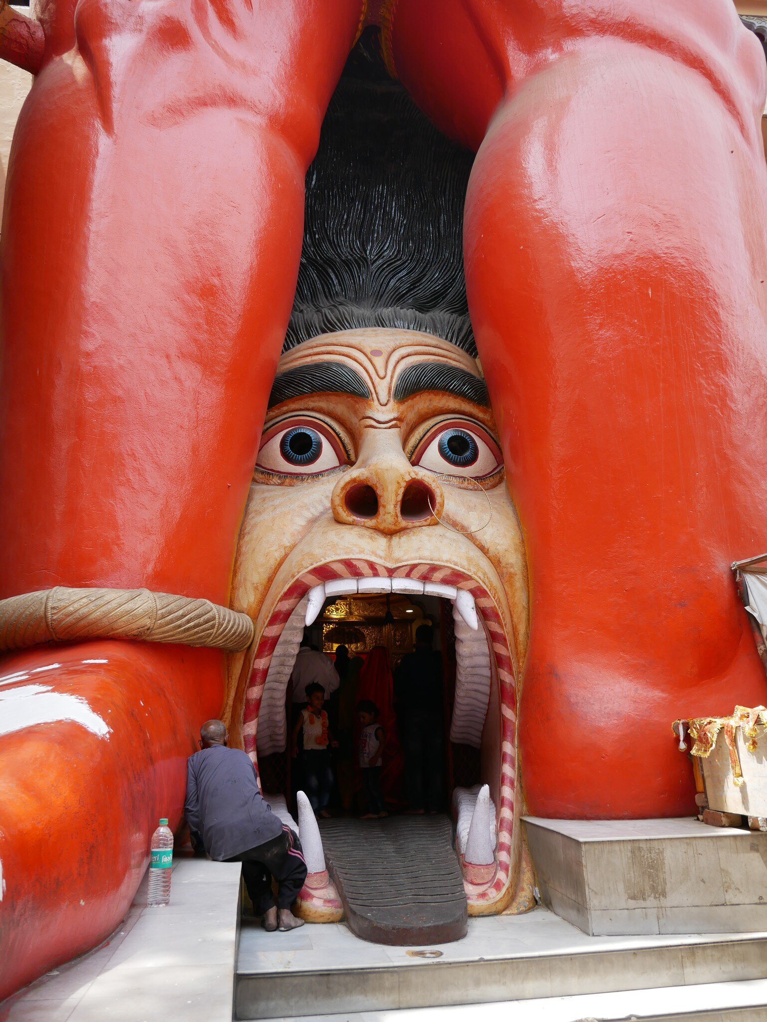 New Delhi, India. Entrance to Hanuman temple in Jhandewalan, home to the highest Hanuman statue in India. 