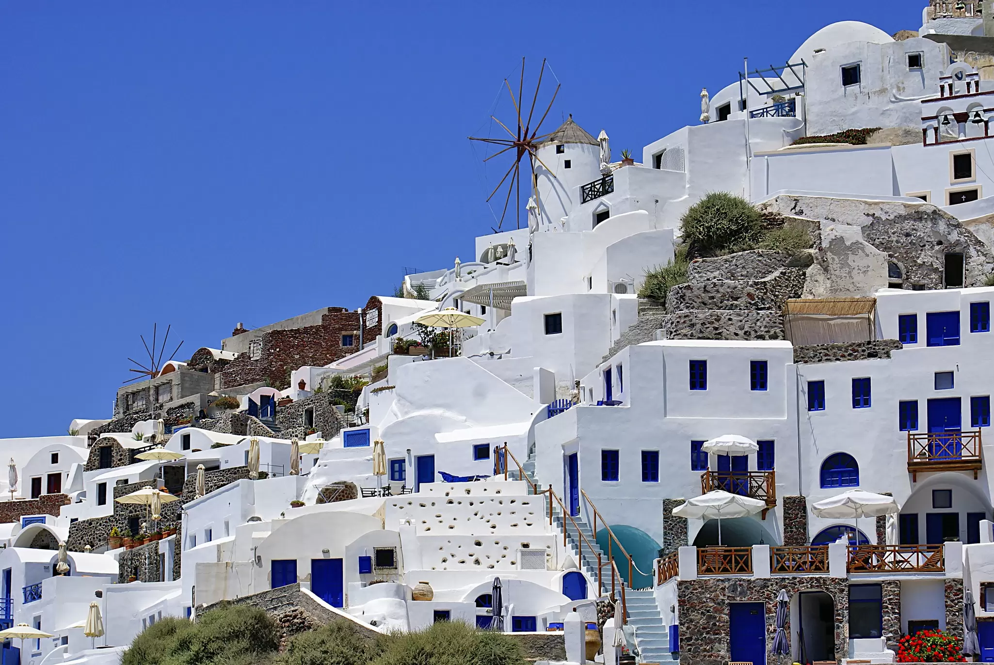 Traditional village of Thira. Yiannis Papadimitriou/Shutterstock