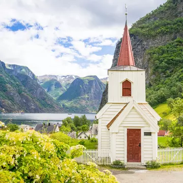 Undredal at Aurlandsfjord, Norway. ThomBal/Shutterstock