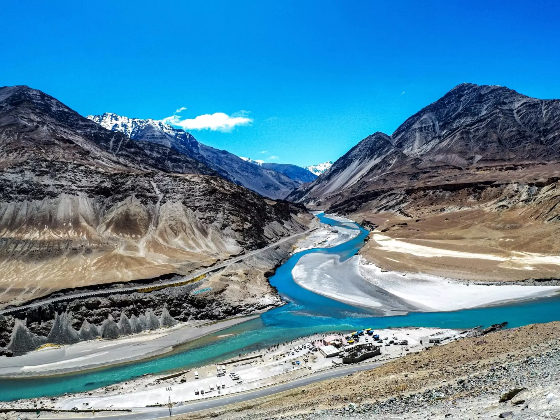 The confluence of the Indus and Zanskar rivers in Nimmu, Ladakh. Suraj Naik 2307/Shutterstock