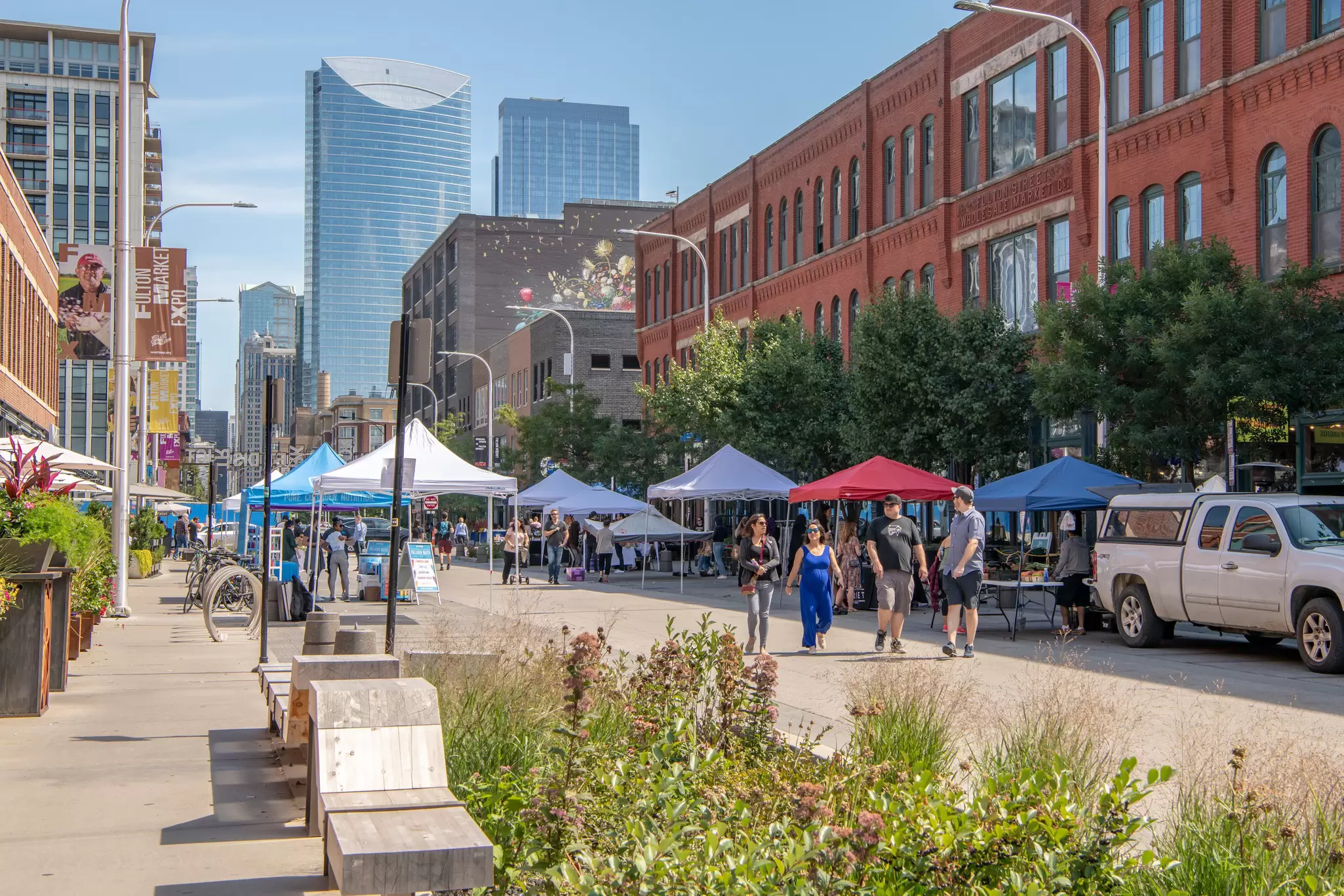 The West Loop's Fulton Market District. Page Light Studios/Shutterstock