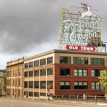 Here are seven neighborhoods where you can soak up Portland’s cool, alternative, quirky vibes. Shutterstock