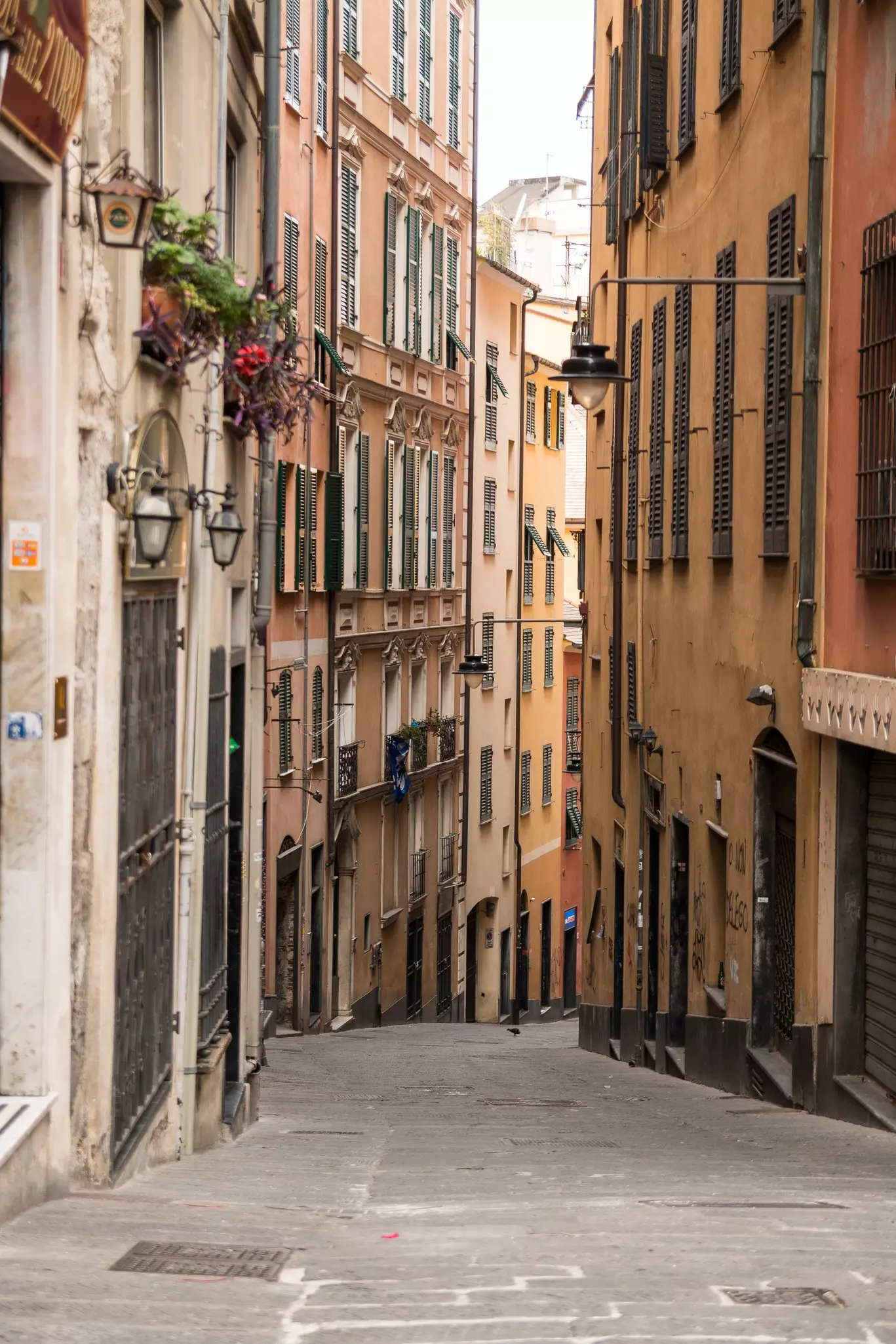 Glimpses of the historic center and the caruggi of Genoa, Liguria, Italy, License Type: media, Download Time: 2025-09-23T14:50:48.000Z, User: LP_SWalker, Editorial: false, purchase_order: 65050 - Digital Destinations and Articles, job: Lonely Planet , client: WIP App Content, other: Sean Walker