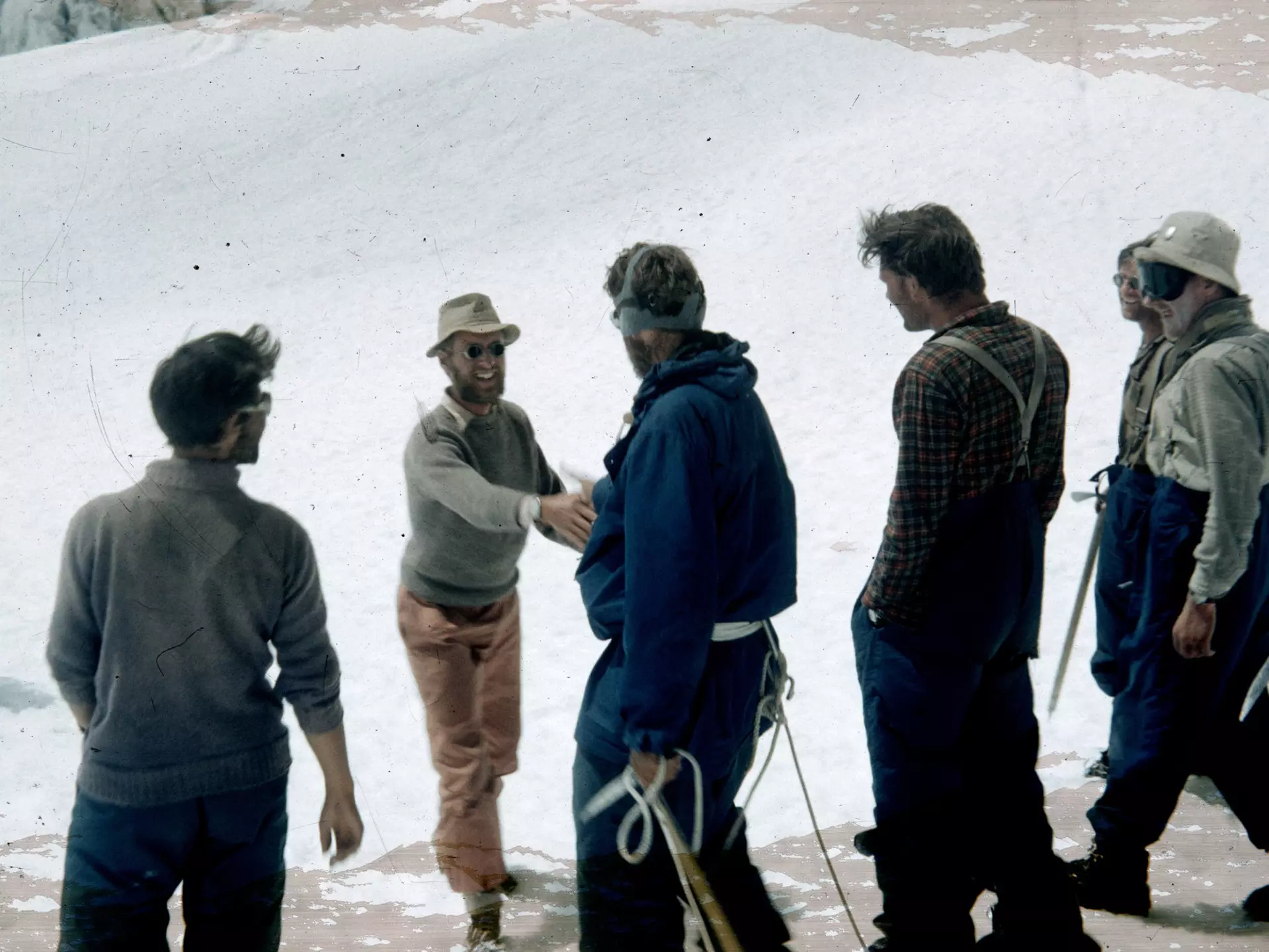 Jan Morris, then living as James, congratulates Edmund Hillary on successfully summiting Mount Everest in 1953 ©  Royal Geographical Society / Contributor