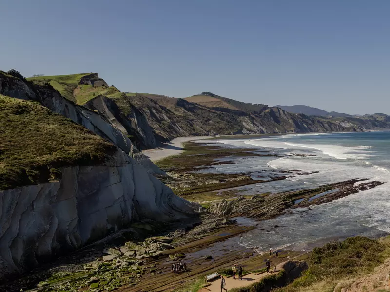 Northern Spain with LP Journeys, March 2026
Day 10: Basque Country
Walking around Itzurun and Flysch de Zumaia