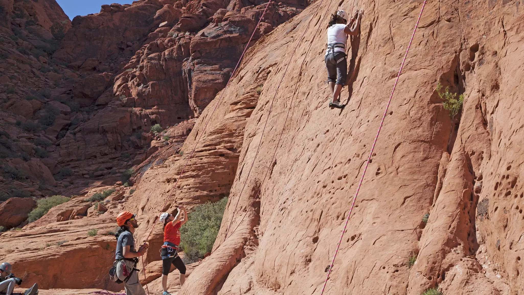 Whether you prefer bouldering, sport climbing, or trad, you will find thousands of routes and problems in Nevada, including at Calico Hills © Courtesy of Travel Nevada
