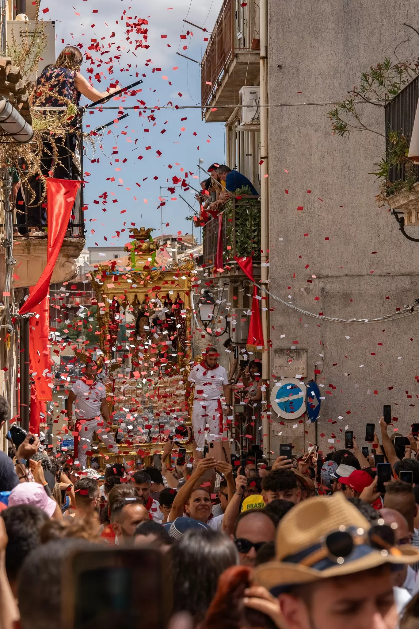Crowds in the old town of Syracuse during the Festival of San Sebastiano. 