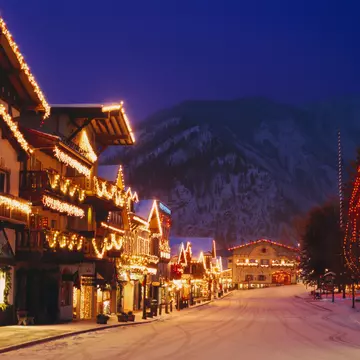 Streetscape with Christmas lights in Leavenworth, Chelan County, Washington State, USA