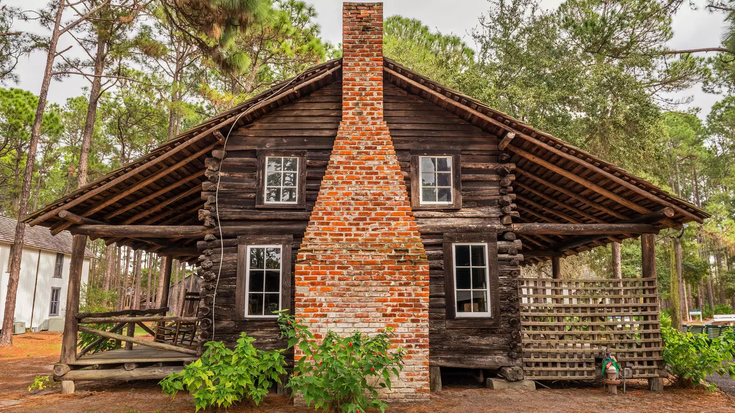 McMullen-Coachman Log House in the Pinellas County Heritage Village
EFB09D
vintage, florida, pioneer, wooden, cabin, house, old, usa, antique, countryside, exterior, forest, frontier, hardwood, heritage, village, historic, historical, america, architecture, building, country, home, settler, shack, shelter, structure, timber, traditional, pines, porch, rough, rural, rustic, scenic, settlement, museum, lifestyle, log, national, outdoors, park, abandoned, wood, Coachman, McMullen, landscape, mountains, pinellas, tree