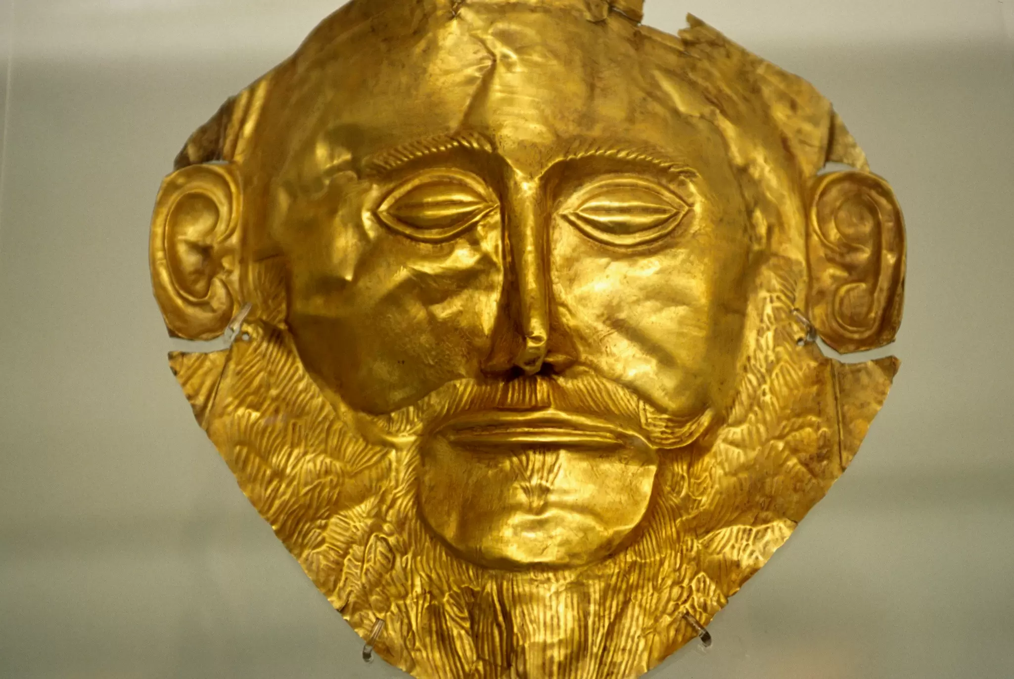 View of the 'Mask of Agamemnon' at the National Archaeological Museum in Athens, Greece.