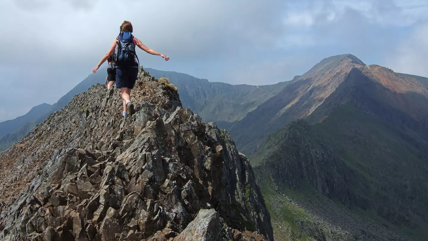 Climbers on Crib Goch, Snowdon © Kevin Eaves/Shutterstock