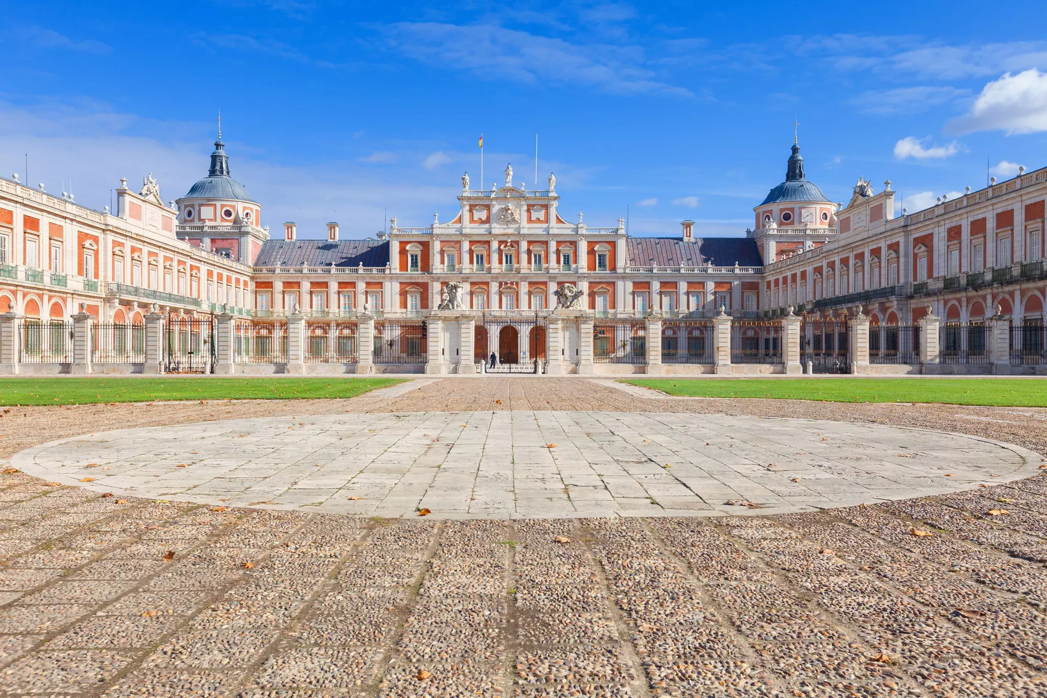 Royal Palace of Aranjuez is a residence of the King of Spain open to the public.