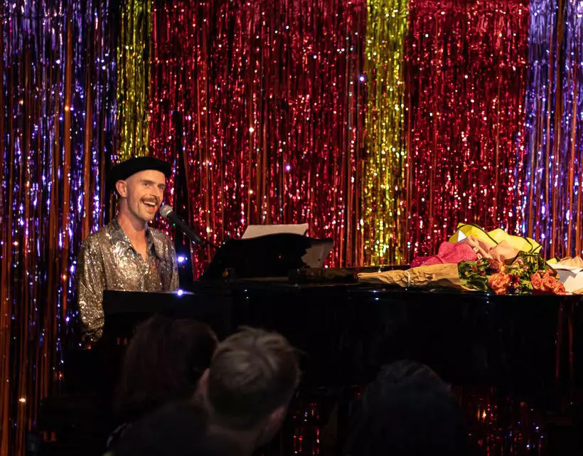 When he’s not giving walking tours, Mark T Cox entertains as a cabaret artist © Rachel Cole-Wilken