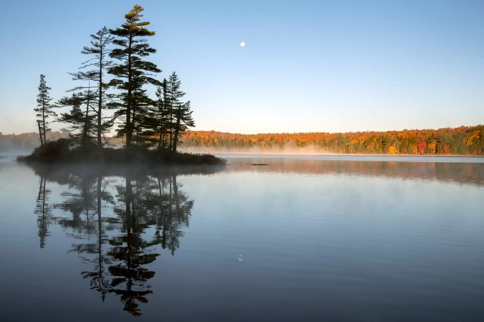 Islet Lake, Algonquin Provincial Park, Ontario, Canada.