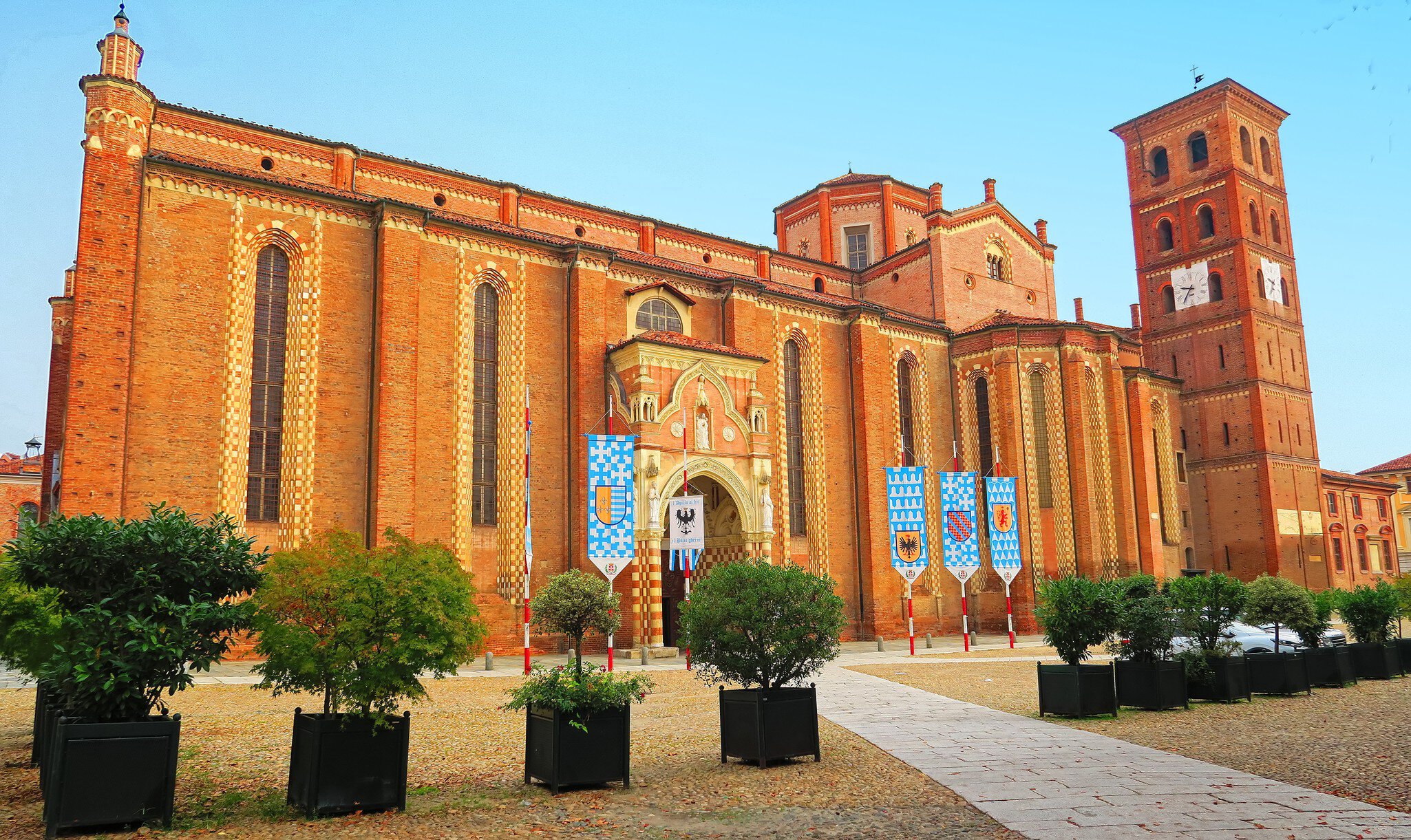 Asti,Italy,6 october 2019.Asti Cathedral is dedicated to the Assumption of the Blessed Virgin Mary,82m long and 24m in height and width, is one of the largest churches in Piedmont, the highest expression of Gothic architecture of the region