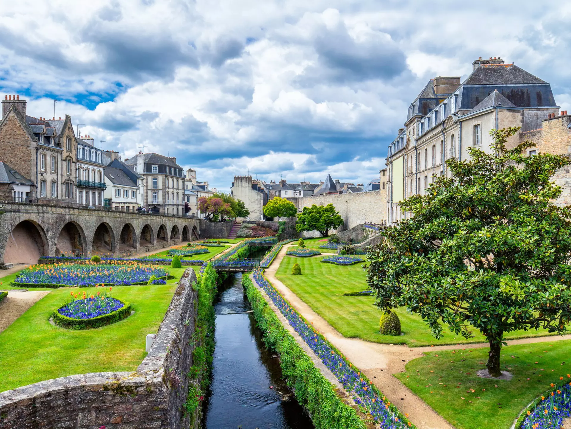 Vannes, a medieval city in Brittany. DaLiu/Shutterstock