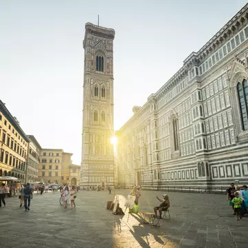 Street Artists below the Campanile, Florence, Tuscany, Italy
Lonely Planet Traveller Magazine, Extras