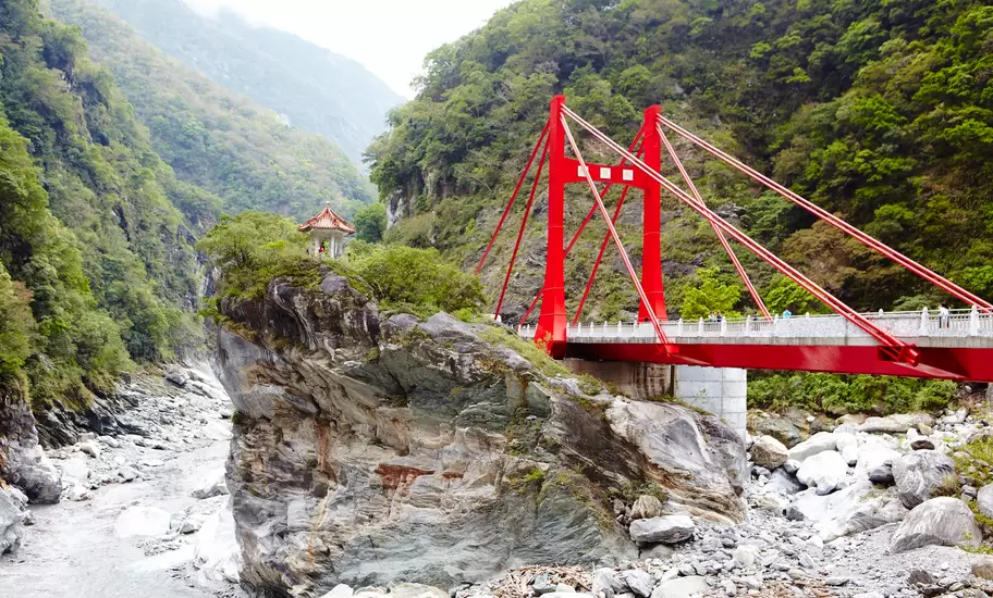 Find the perfect hiking trail for your ability in Taroko National Park © Matt Munro / Lonely Planet
