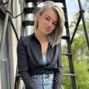 Luna Adler