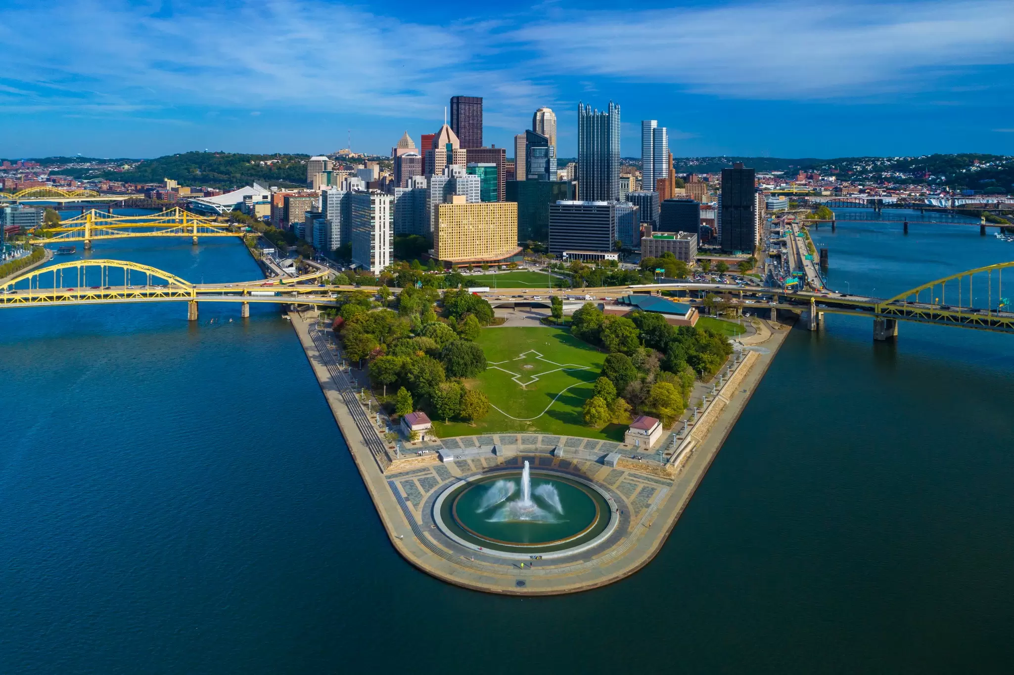A green city park in Pittsburgh, Pennsylvania