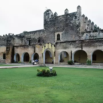MEXICO - FEBRUARY 16: The Franciscan monastery of San Bernardino, Valladolid, Yucatan. Mexico, 16th century. (Photo by DeAgostini/Getty Images)