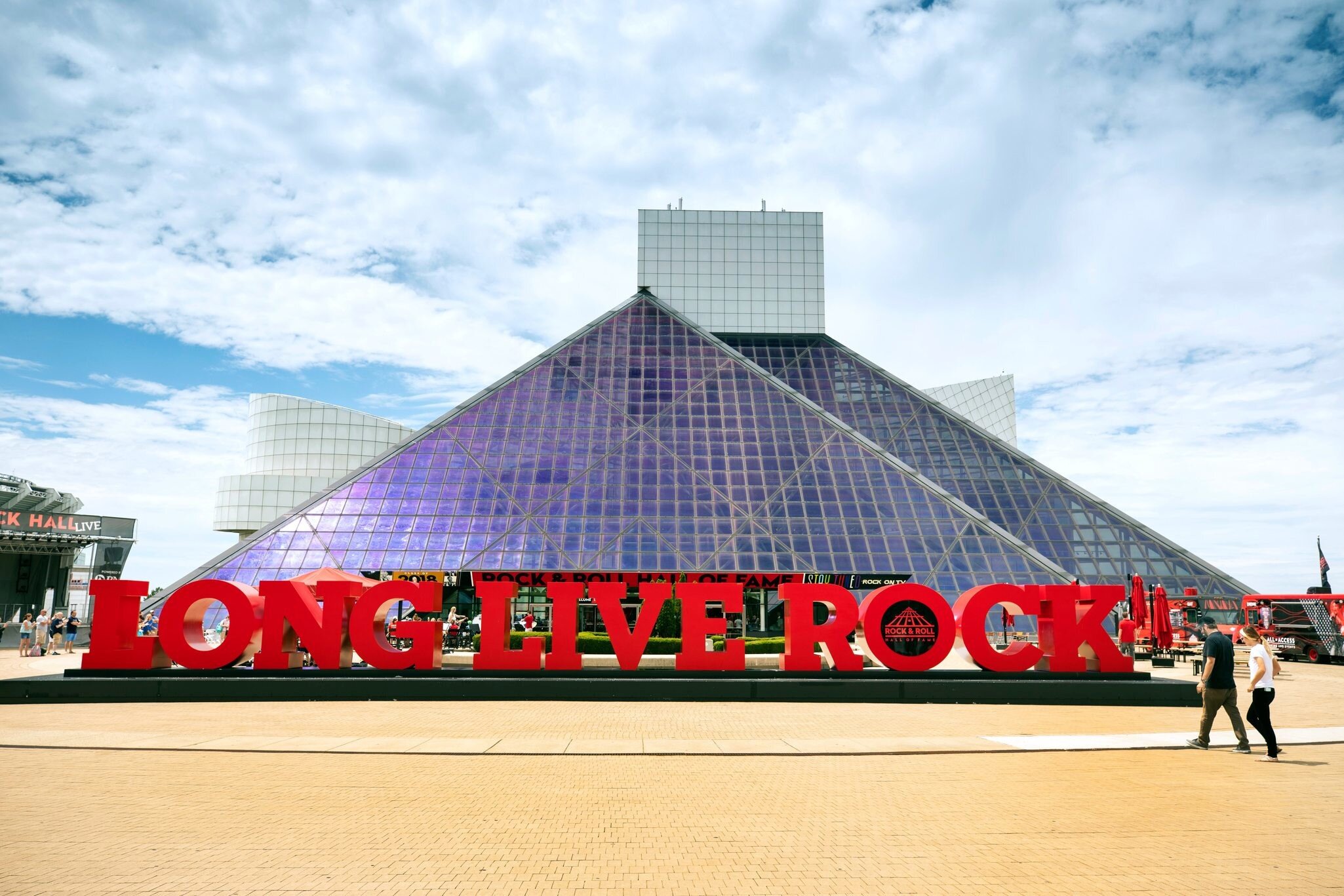 The Rock and Roll Hall of Fame on the shore of Lake Erie in downtown Cleveland, Ohio.