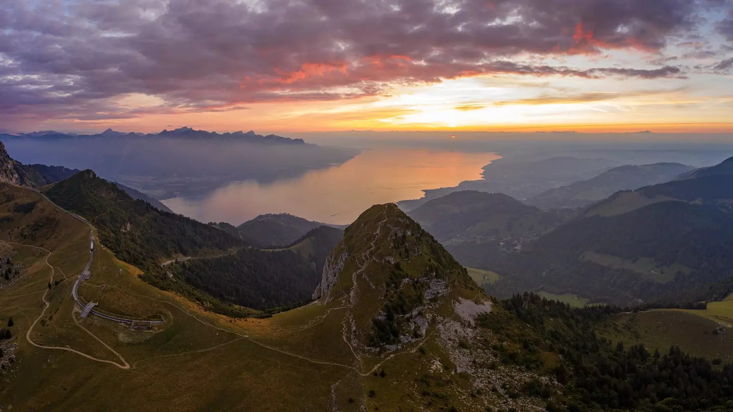 Day trips from Lausanne yield epic views like this one from Dent de Jaman © Manfred Stutz / Getty Images