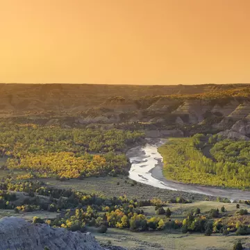 USA, North Dakota, Theodore Roosevelt National Park, Little Missouri River and River Bend Overlook