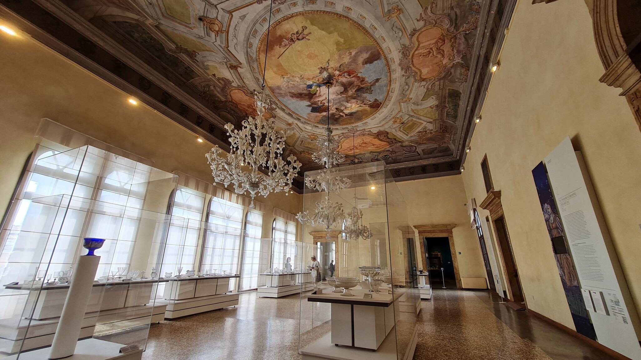 Murano Glass Museum

SOURCE: https://commons.wikimedia.org/wiki/File:Murano_Glass_Museum_09.jpg