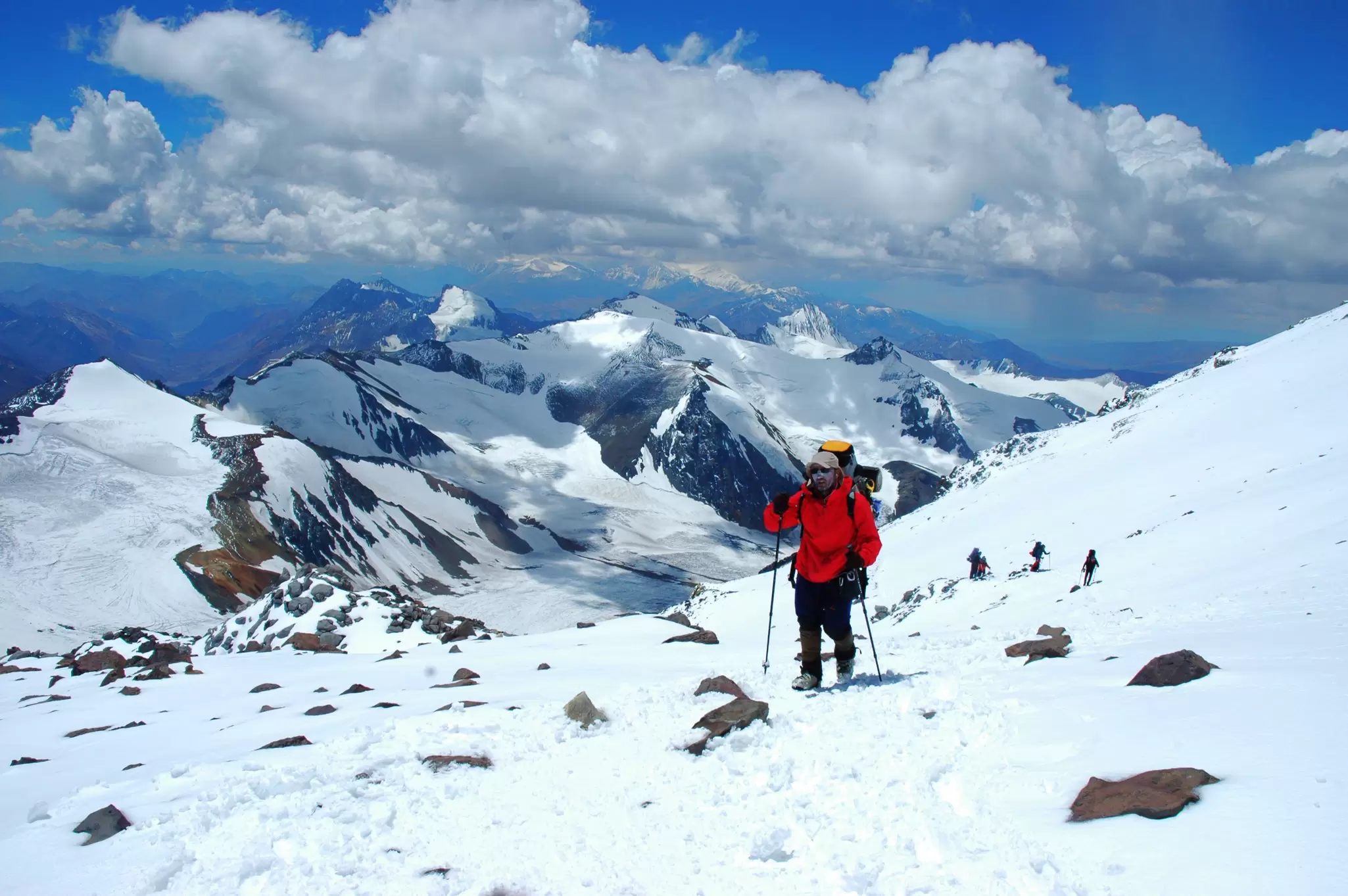 View of climbers in the snow in Aconcagua Provincial Park in Argentina.