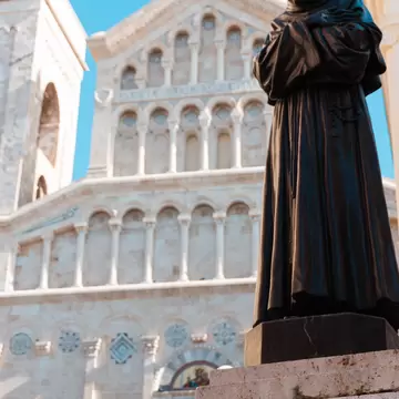 Bronze statue outside of the Cattedrale di Santa Maria in Cagliari.