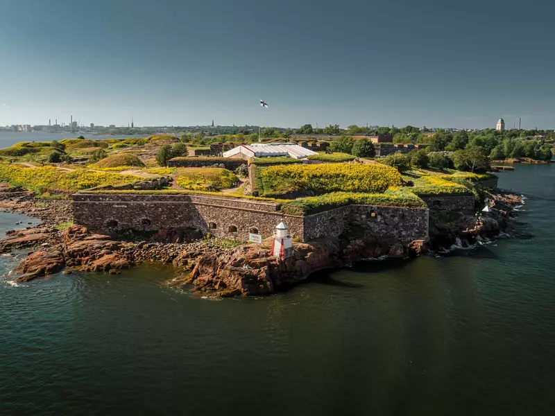 Suomenlinna or Sveaborg, the sea ​​fortress in Helsinki, Finland. 
